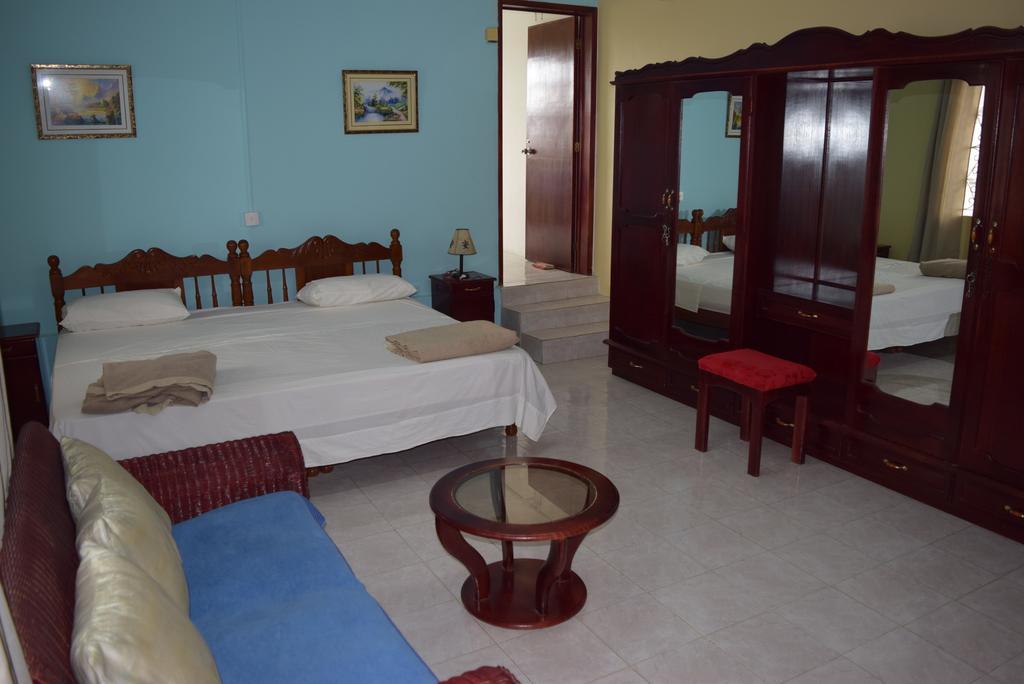 Mauri Holidays 'Budgeted Apartment' La Gaulette Camera foto