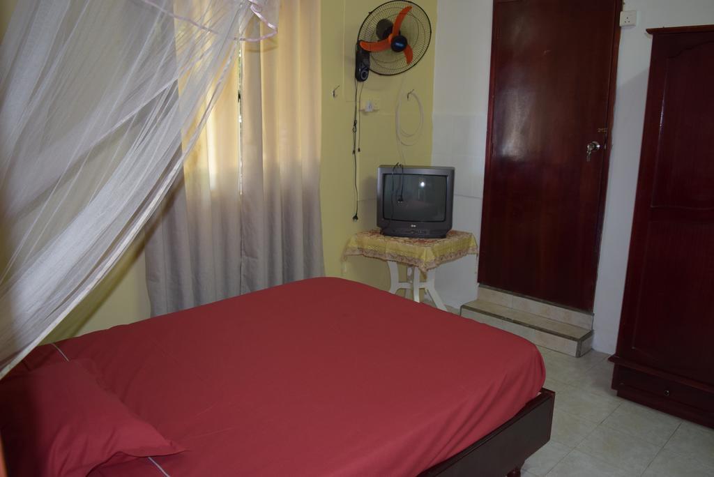 Mauri Holidays 'Budgeted Apartment' La Gaulette Camera foto